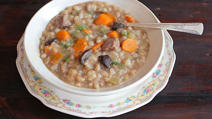 Recipe for beef mushroom barley soup