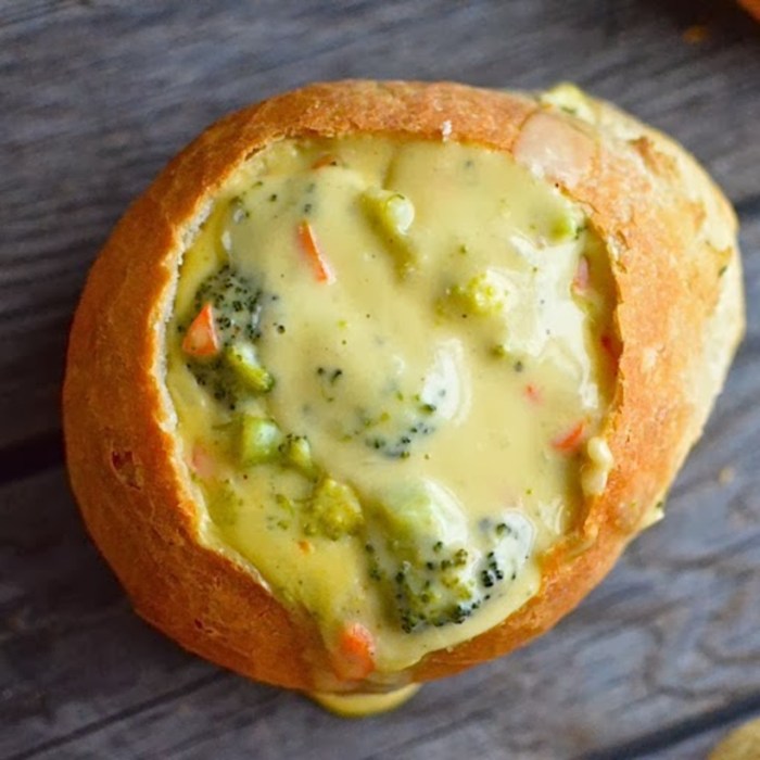 Panera bread broccoli cheese soup copycat recipe