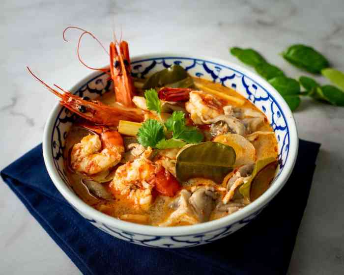 Recipe tom yum gai soup